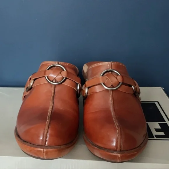 Frye Cognac Leather Mule Clogs Size 8.5 | Harness Ring Detail Chunky Heel - Picture 2 of 7